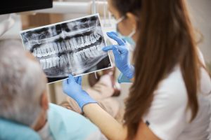 Gestire l'imaging dentale con un unico software DICOM. Scegliendo soluzioni integrate per ottimizzare il flusso di lavoro nello studio odontoiatrico.